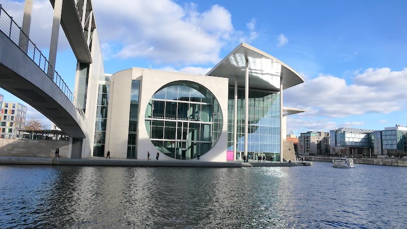 berlin-spreebogen-02