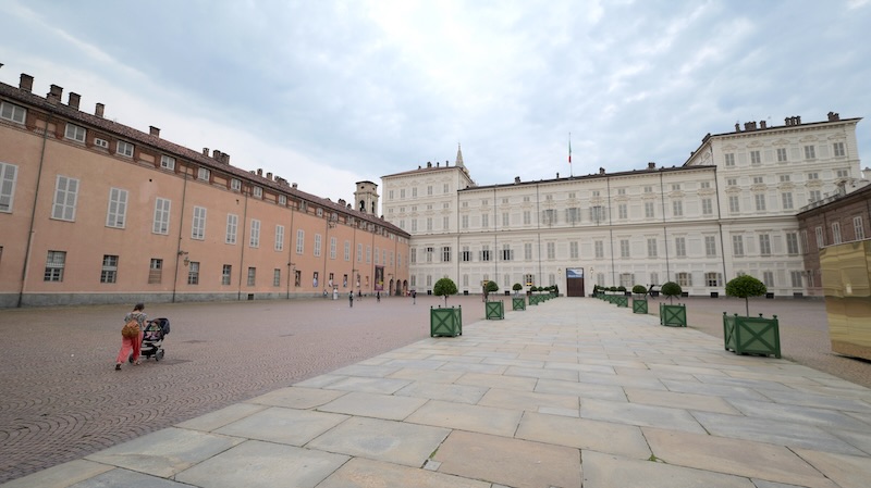 turin-palazzo-reale-mit-piazza-castello
