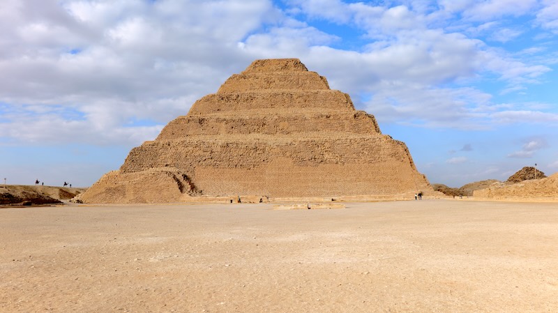 Saqqara 01